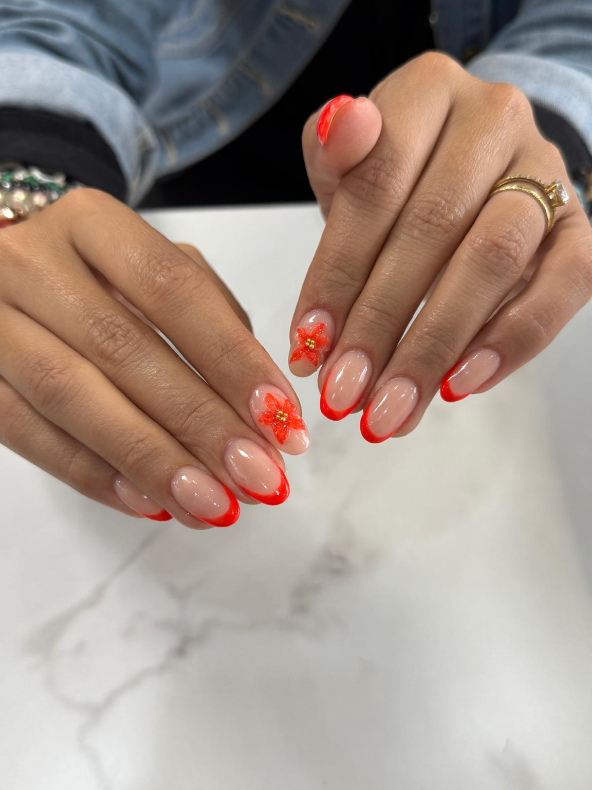 Nail art rouge NAYANA